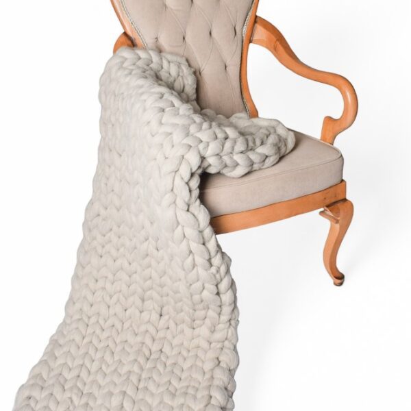 Wooly Cloud Chunky Knit Sofa Shawl