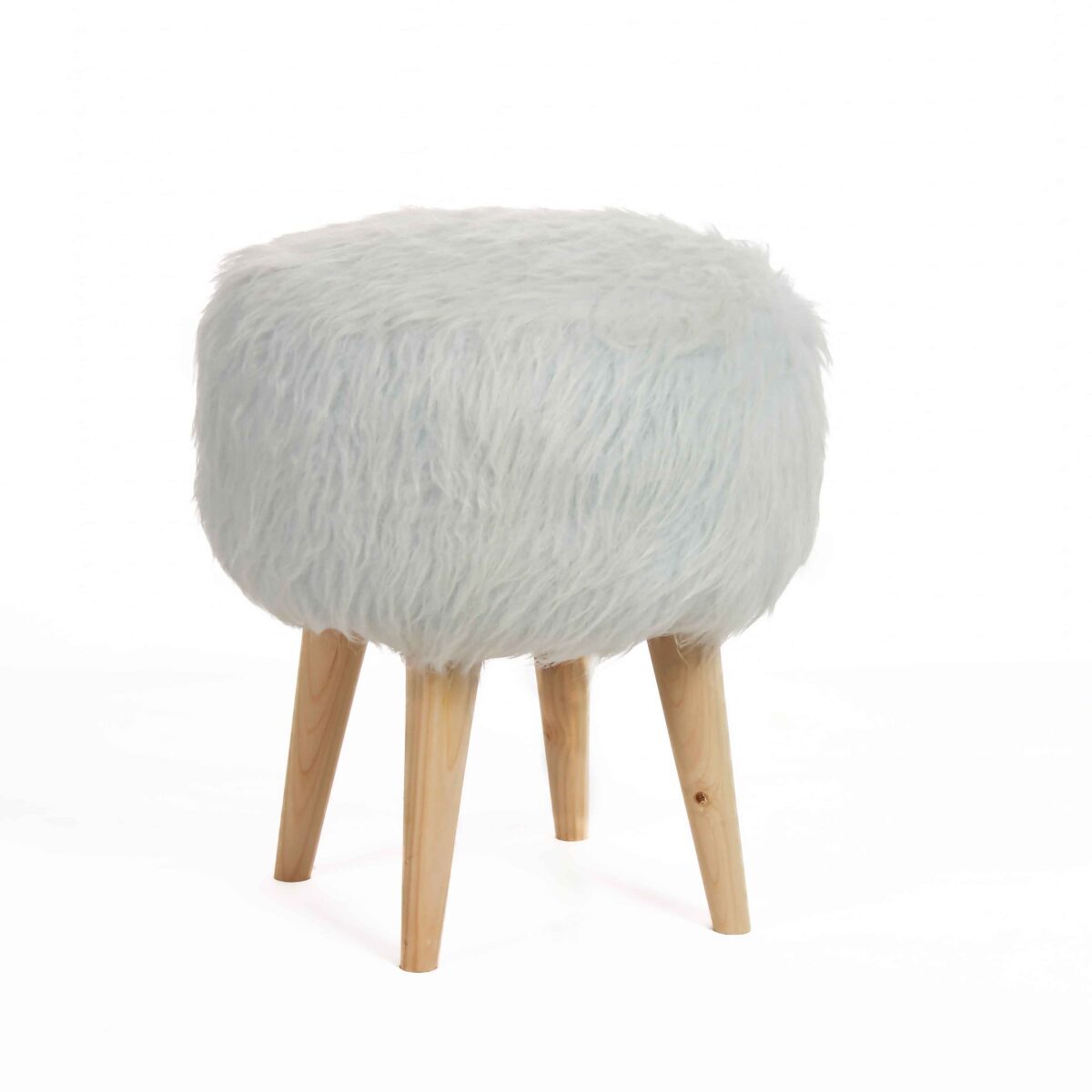 White wool pouf